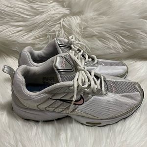 Vintage Women’s Nike Athletic Shoes